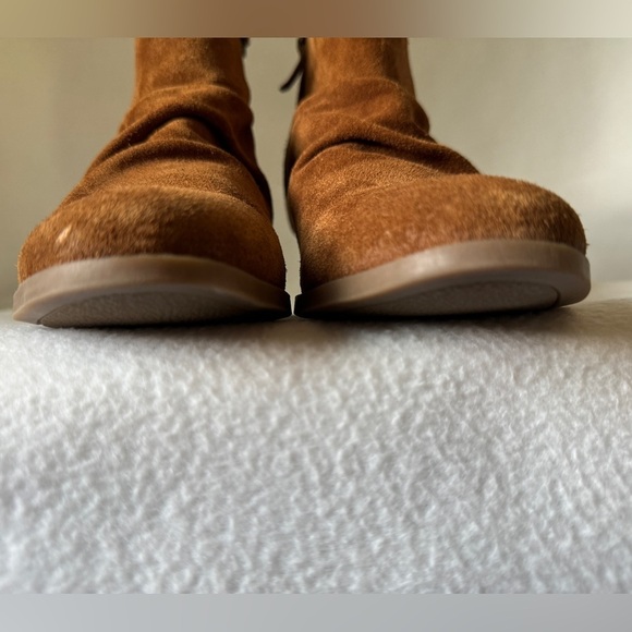 Franco Sarto Size 9M Suede Tan Cognac Wedge booties. - Picture 4 of 16